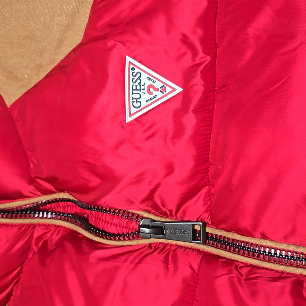GUESS Larry Fabric Block Puffer Jacket Red Large - Picture 7 of 10